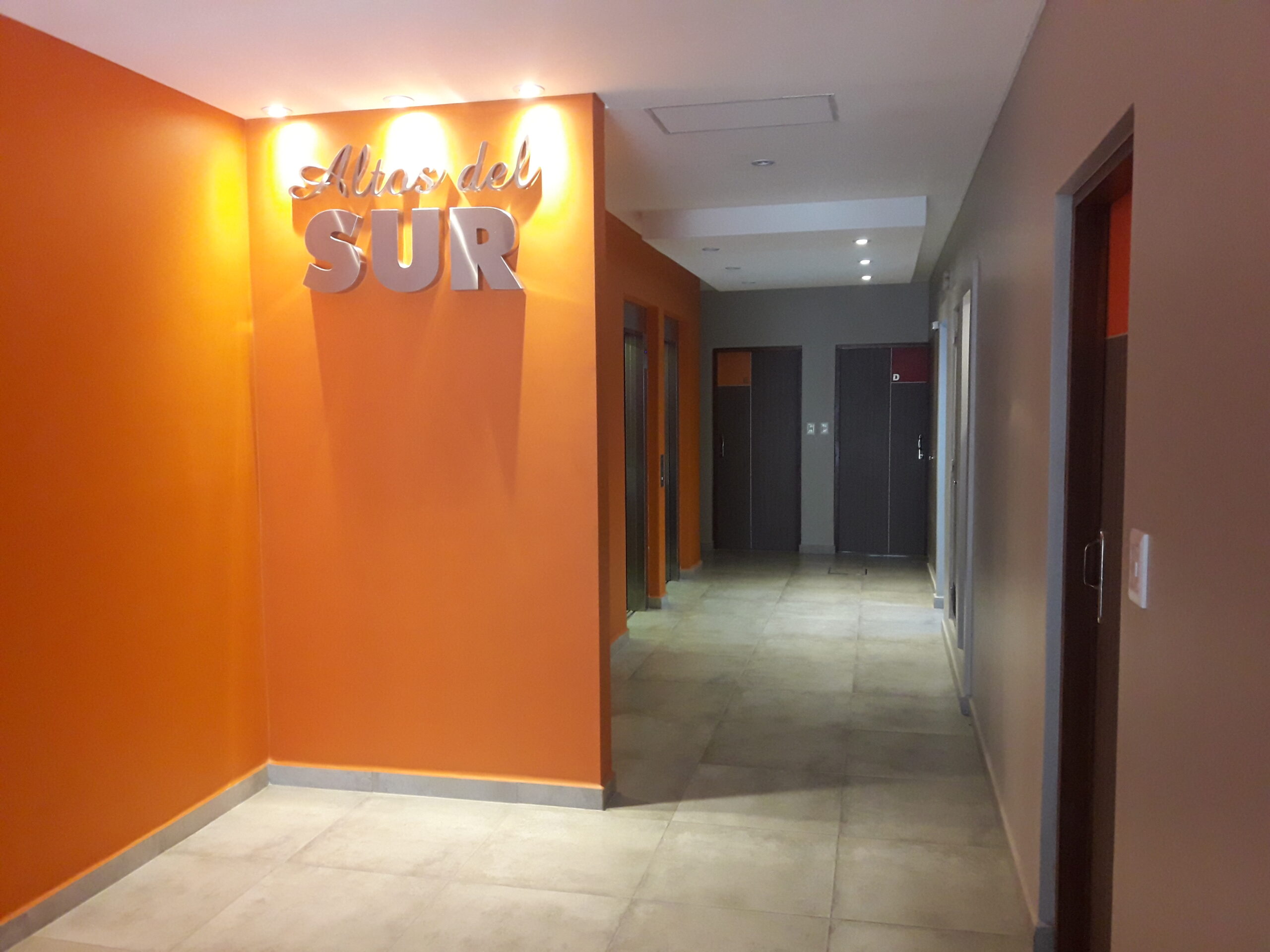 Vta. Departamentos. Altos del Sur. Rodriguez 40. Monoamb y 1 dorm.