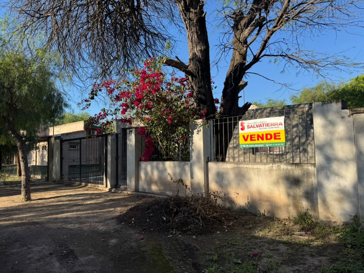 Vta. Casa Quinta – B° Alhambra – Calle Huarmis