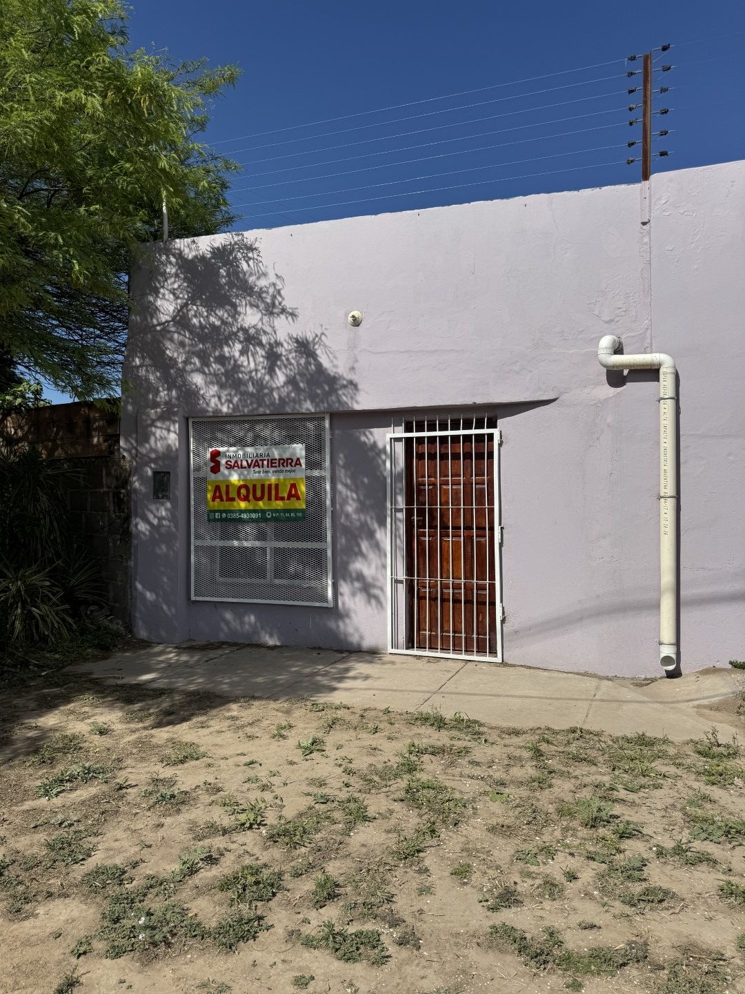 Alq. Hermoso Local Comercial – Paseo 1.º de Mayo