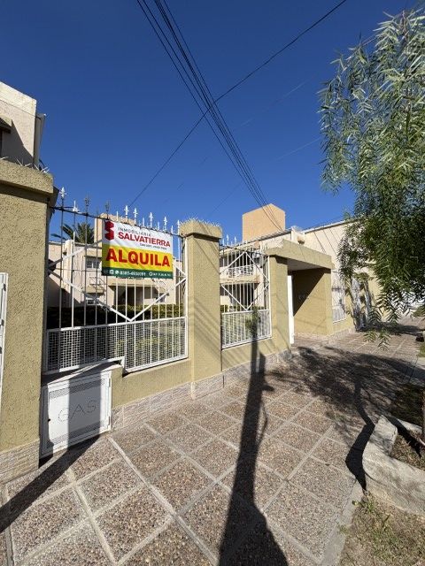 ¡Alq. Depto. 2 Dormitorios Zona UNSE! – Inti Huasi al 300